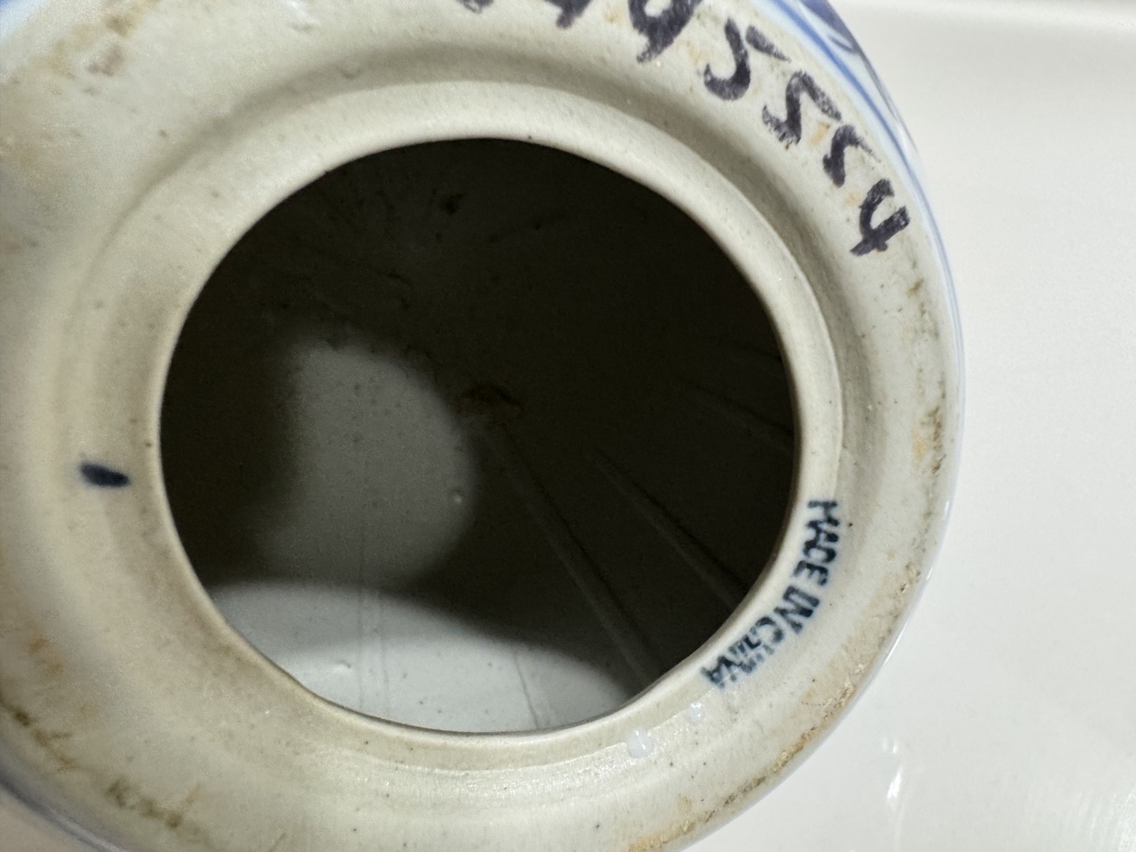 VTG Blue & White 7.5” Ceramic Butterfly Porcelain Chinoiserie Decorative Egg