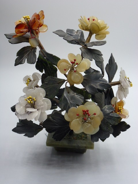 VTG Gorgeous Multicolor Asian Chinese Jade Flower Plant in Jade Pot vintage
