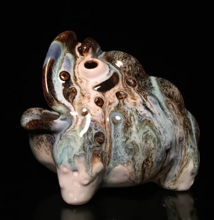 5.1″ Chinese Pottery Porcelain Pure Handcrafted Golden Toad Originality Ashtray