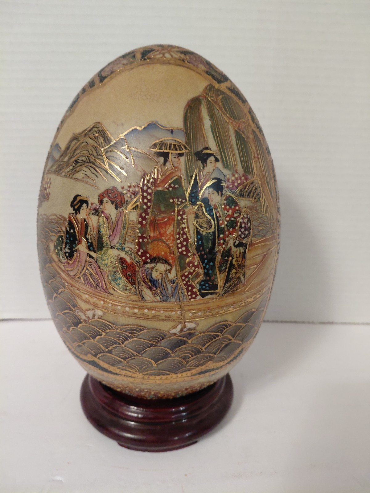 Vintage Satsuma Chinese Porcelain 14″ Asian Art Gold Gilding Egg Excellent Cond.