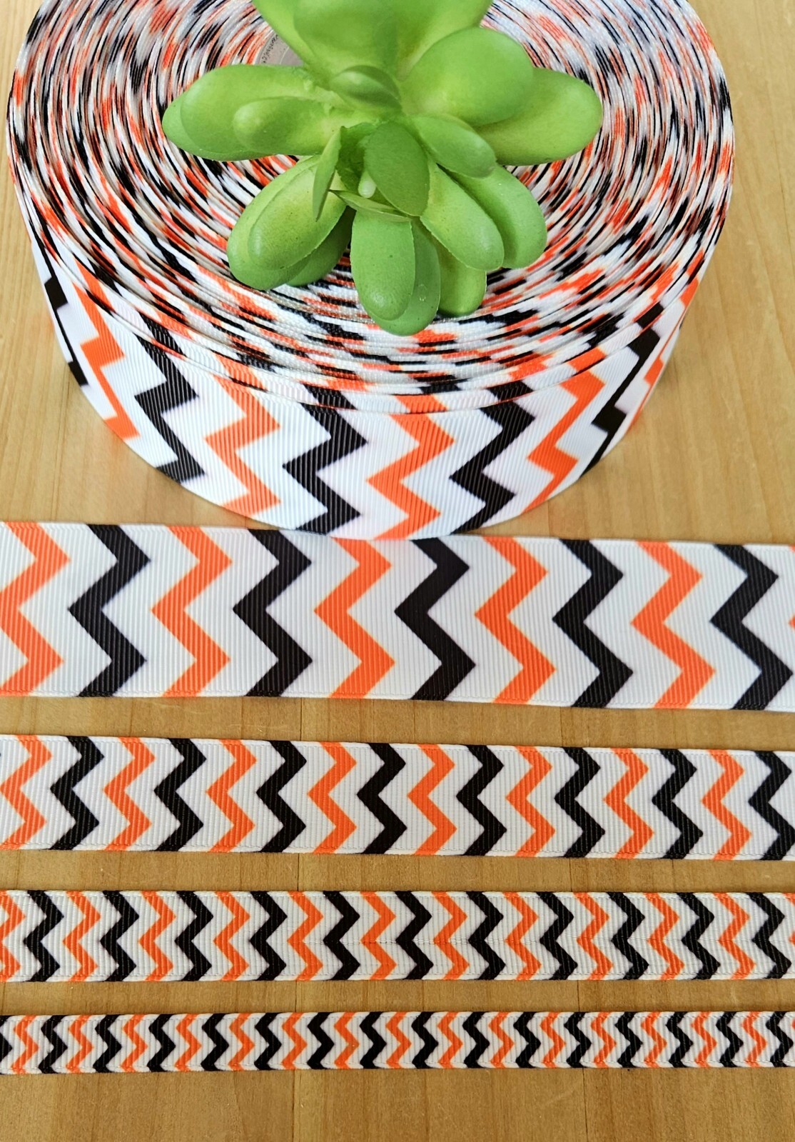 3/8, 5/8, 7/8 & 1.5″ (1 YD) Orange & Black Chevron Grosgrain Ribbon Halloween