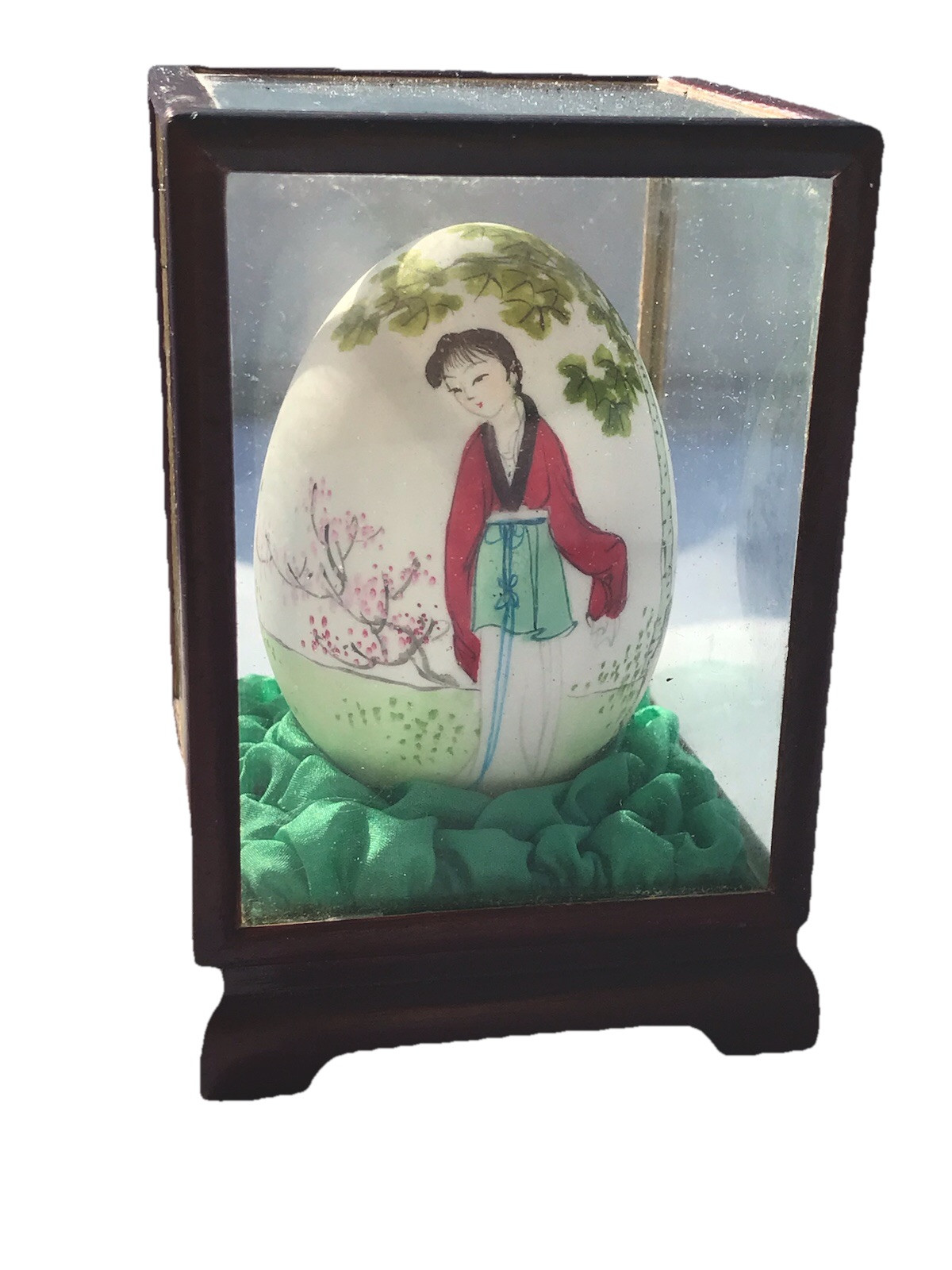 Vtg Asian Hand Painted Art Chinese Egg Display Case Home Decor Figurine Geisha