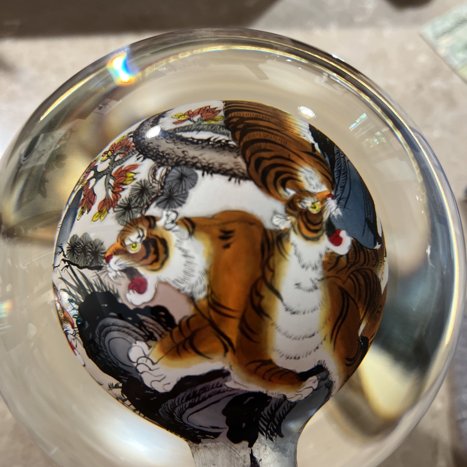 Chinese Glass Globe Five Tigers Inside Painted Reverse Art Lg 4.5in On Gold Base