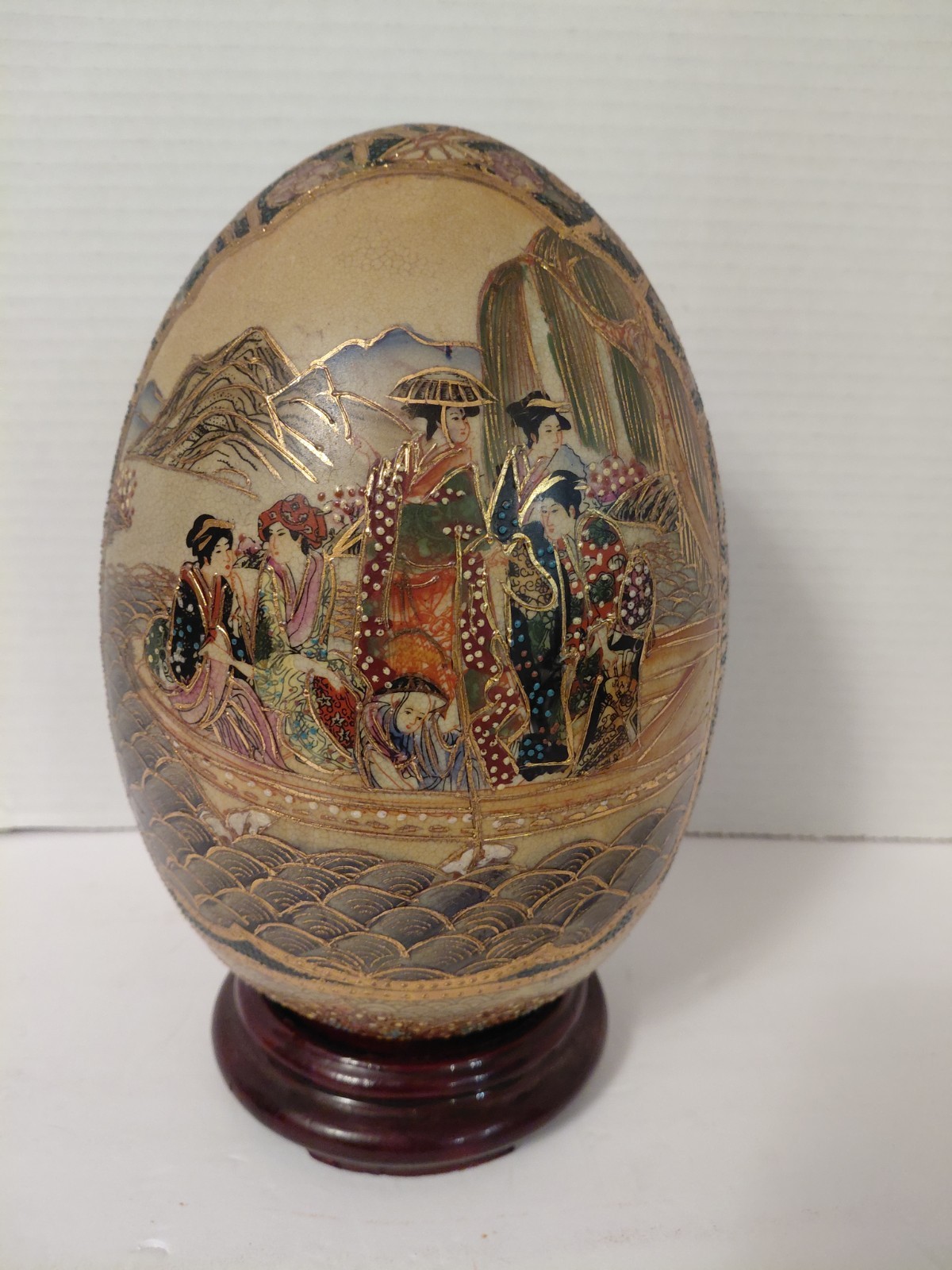Vintage Satsuma Chinese Porcelain 14″ Asian Art Gold Gilding Egg Excellent Cond.