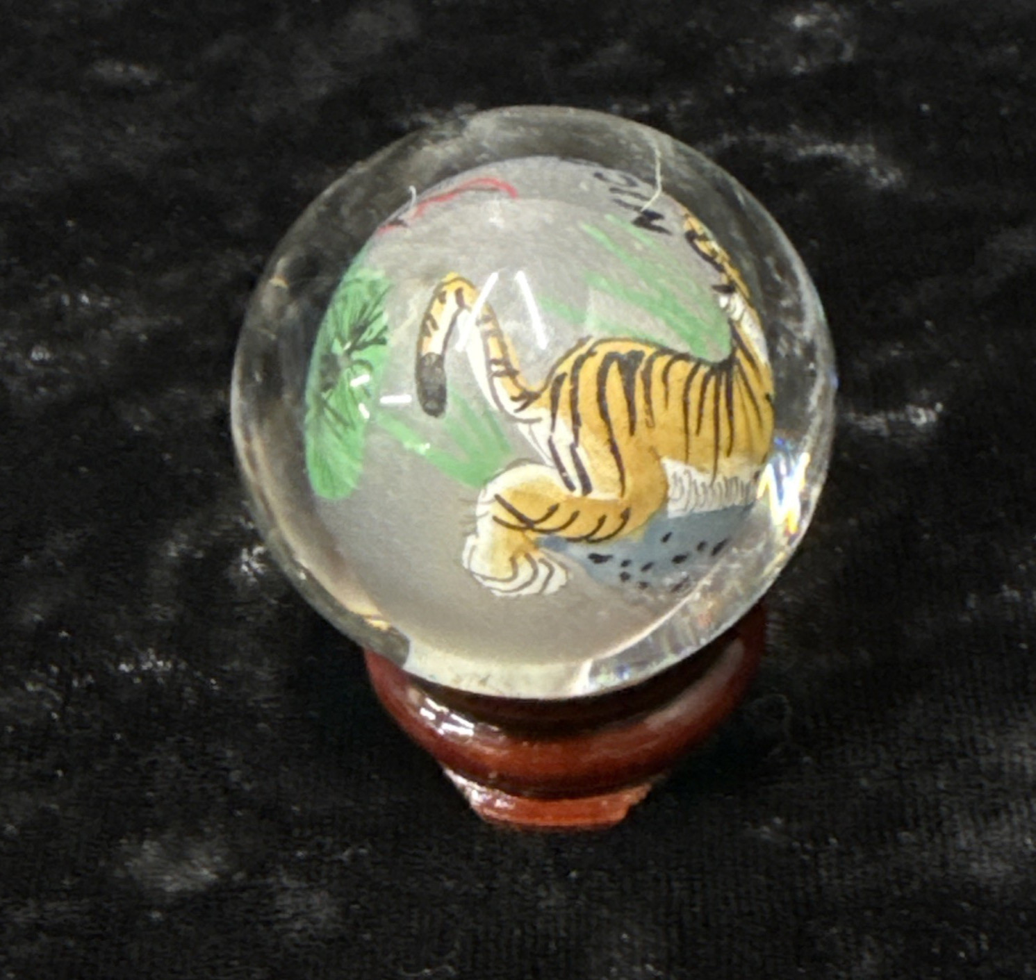 Chinese reverse painted Glass Ball Sphere Orb Tiger w/Stand 1 3/4″ x 1 1/2″