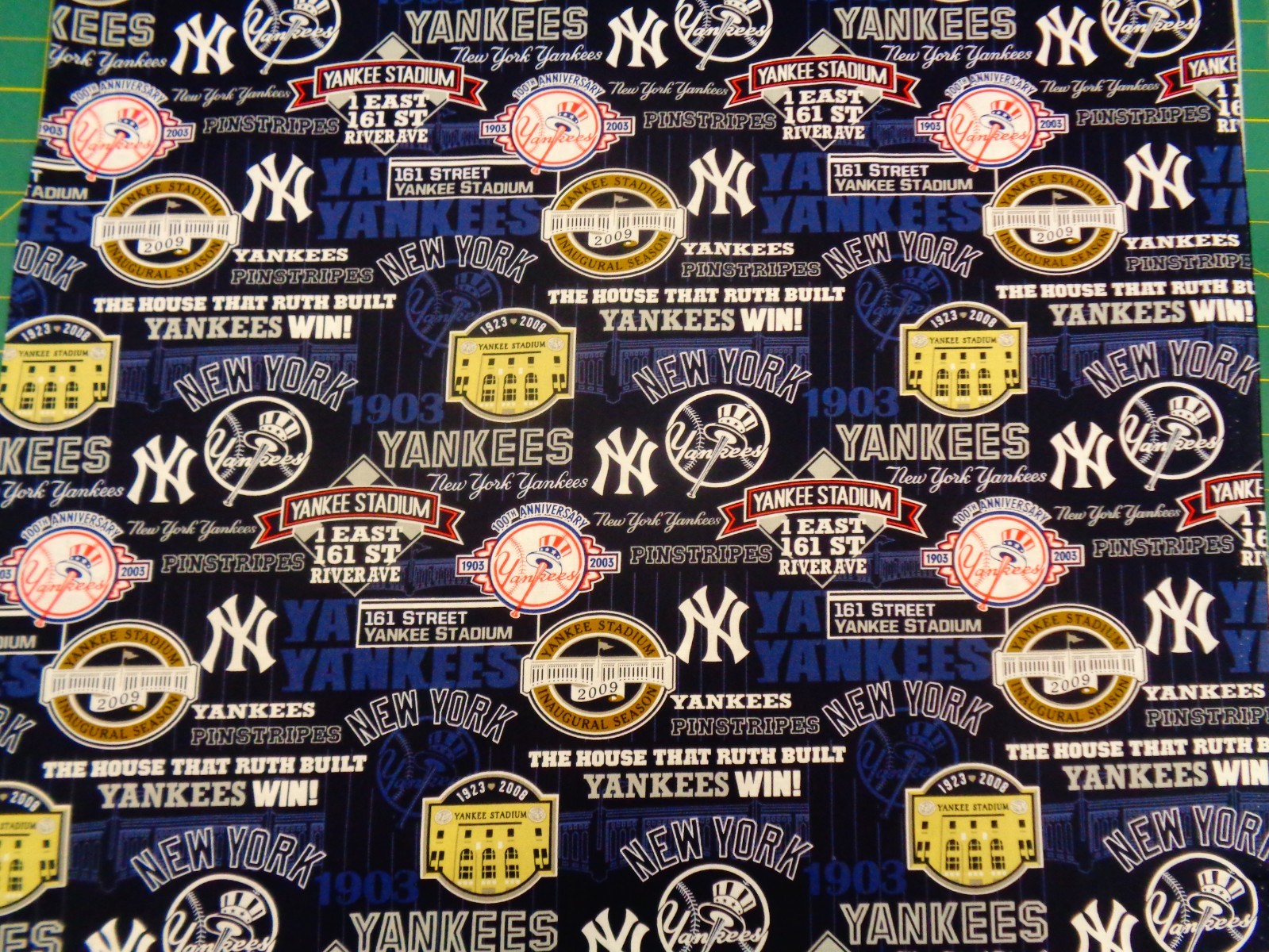 NEW YORK YANKEES MLB 100% COTTON 1/2 YARD 100 YEAR ANNIVERARY DESIGN “GO YANKS”