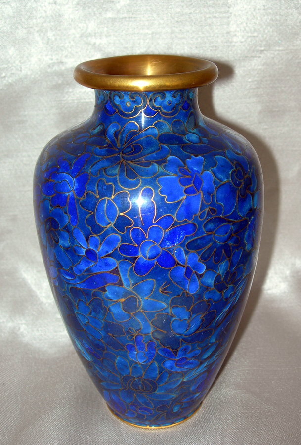 Beautiful Vintage Cloisonne Asian Vase Cobalt Blue Flowers 6.5″ Elegant!