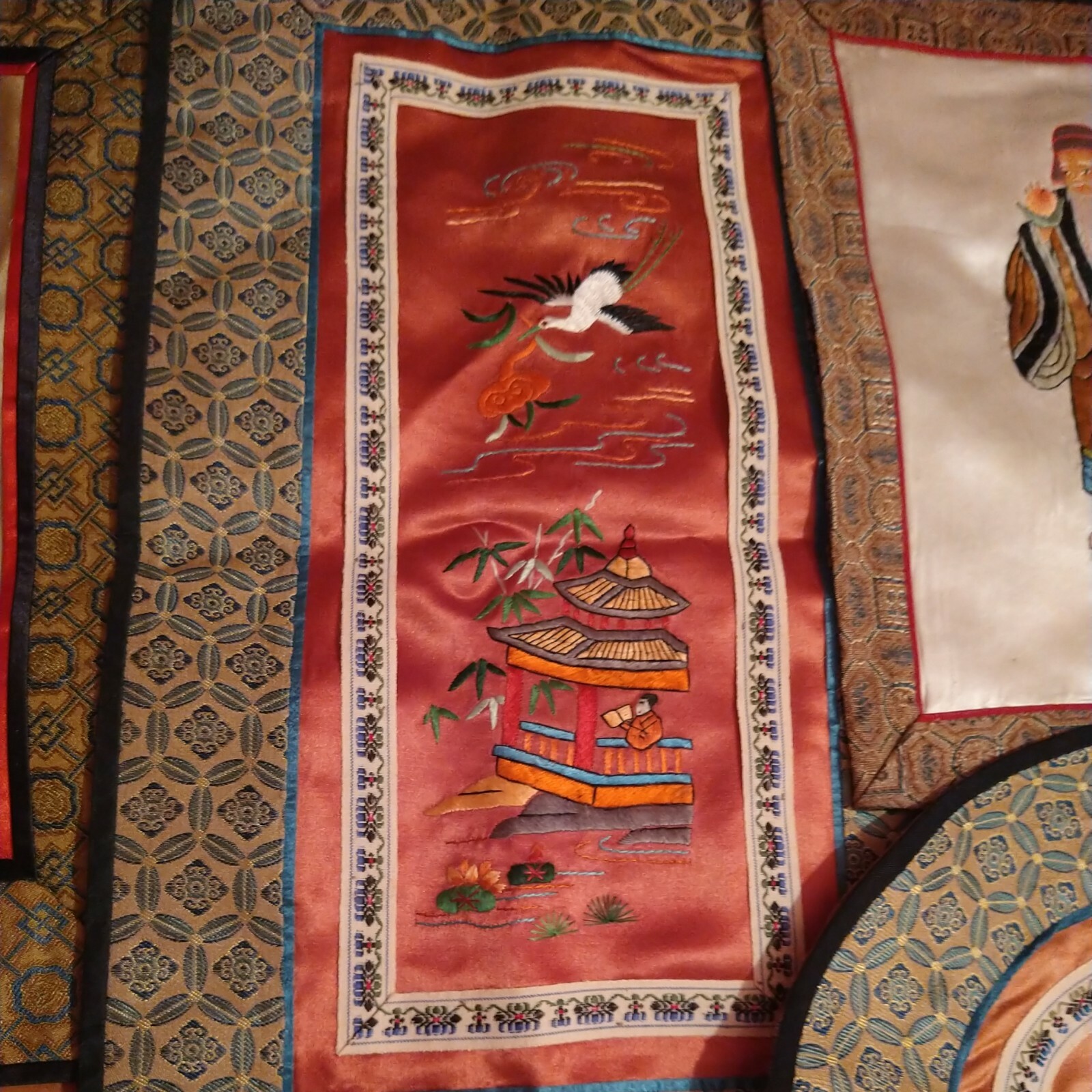 Set of 4 pcs Chinese Silk Hand embroidered Peking Embroidery Art