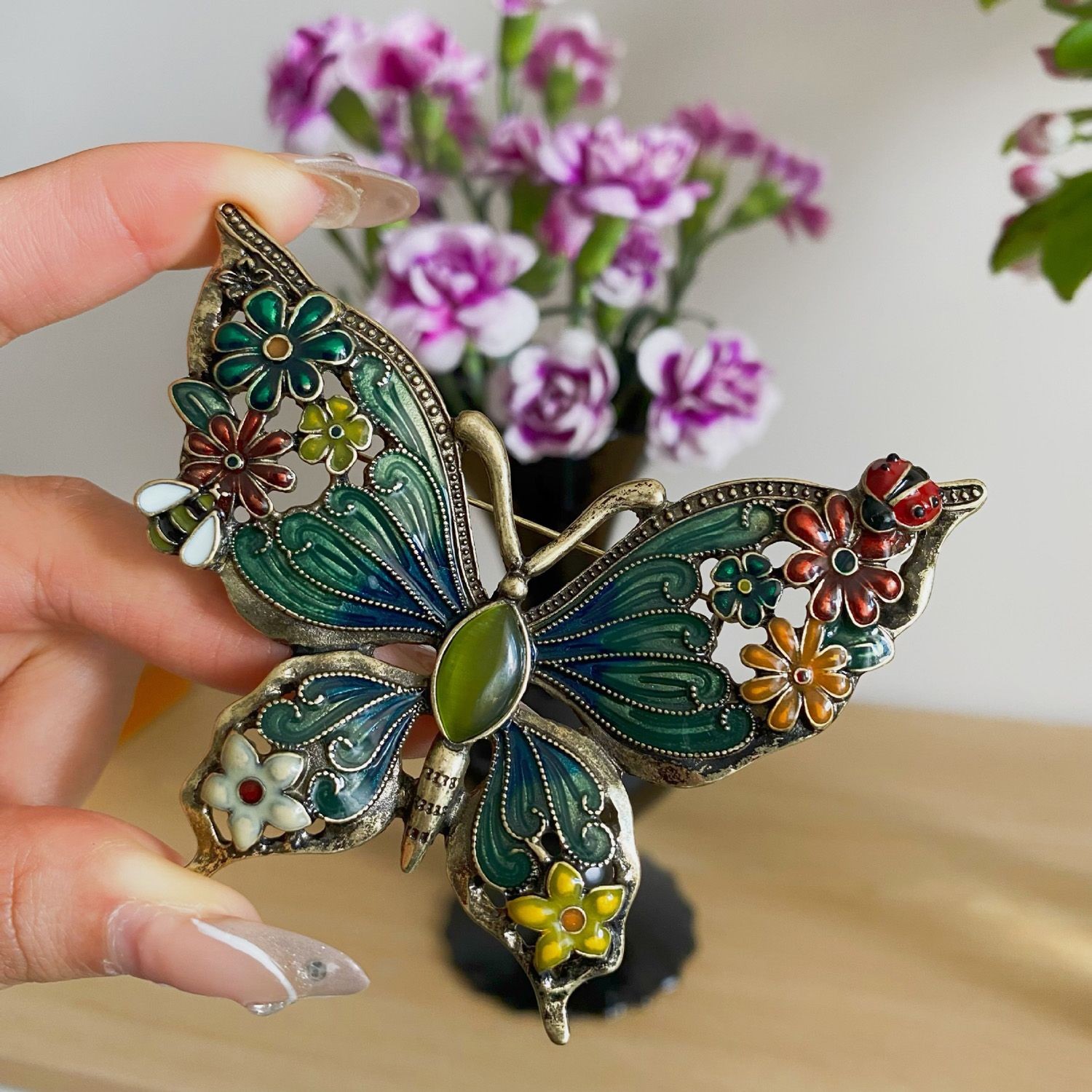 Vintage Enamel Butterfly Brooch Retro Elegant Coat Suit Pin