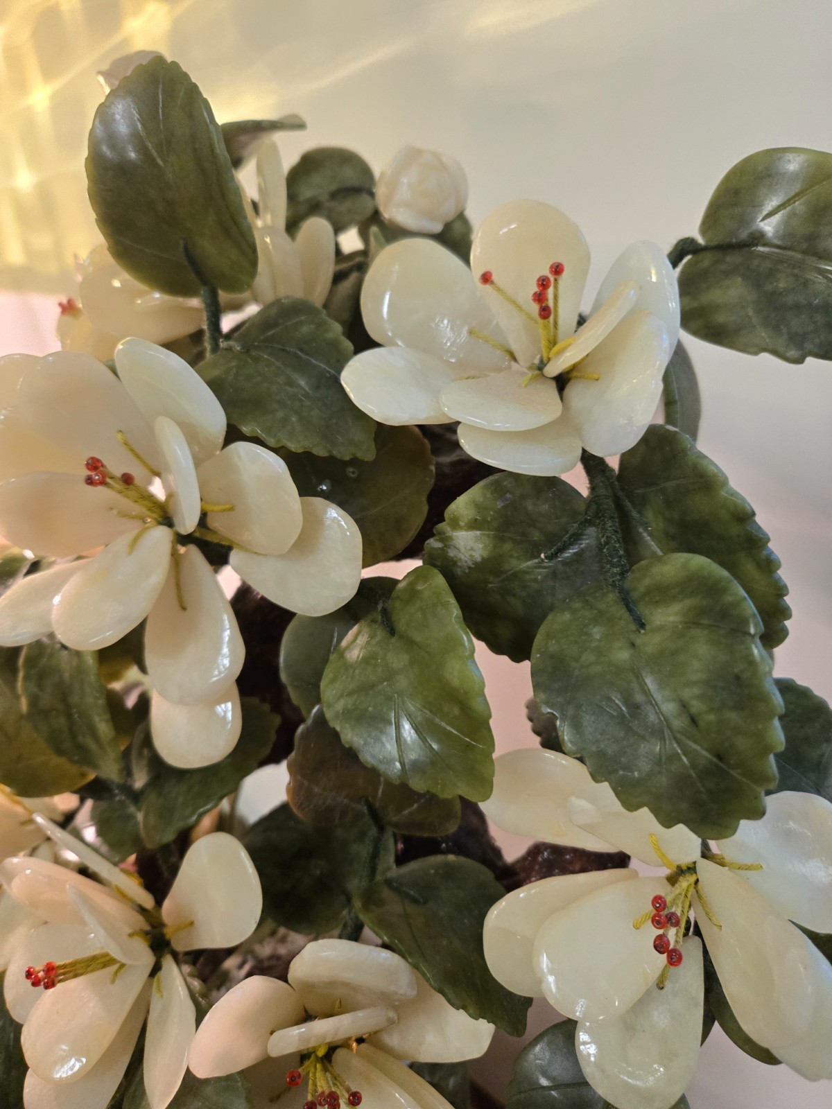 Vintage Jade Bonsai Tree Glass white Dogwood Flowers & Dark Green Leaves