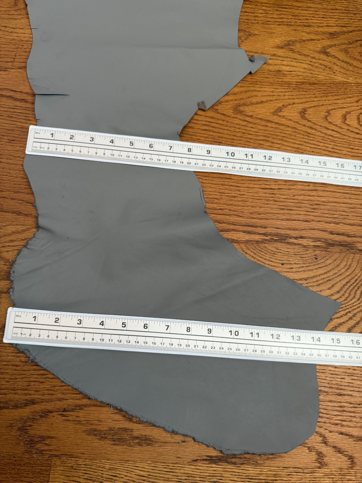 GRAY FULL GRAIN LEATHER SCRAP 26.5OZ PREMIUM UPHOLSTERY REMNANT CRAFT ART