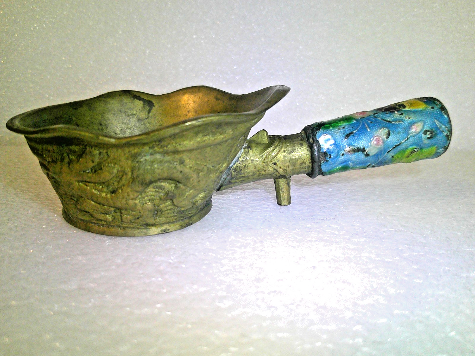 VINTAGE BRASS CHINESE CHARCOAL IRON ENAMEL HANDLE