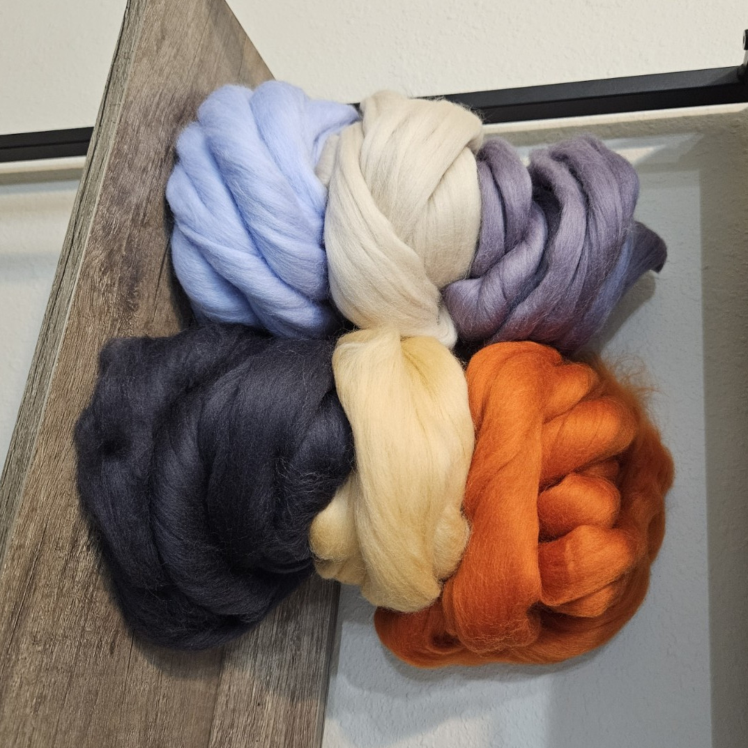 12 Oz Multicolor Felting/Spinning Fiber Roving Pack/Set Lot Assorted Colors