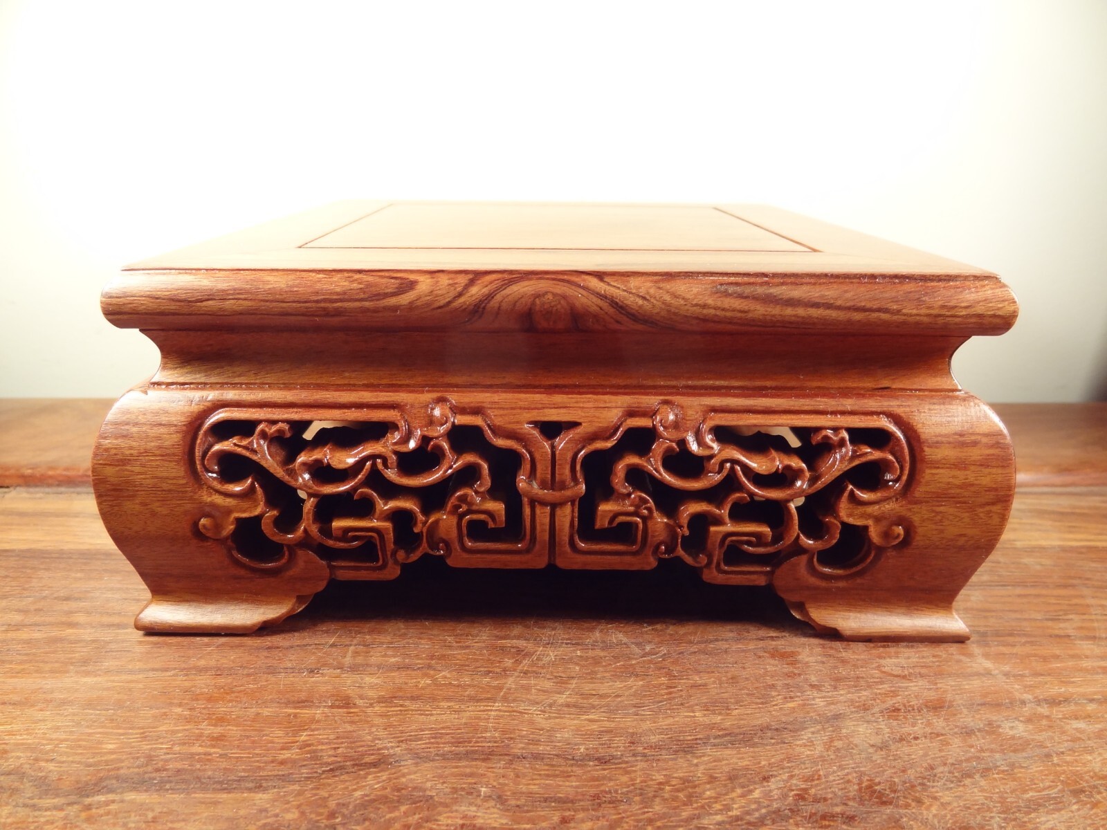 Square Display Stand – Mopane Wood – 9 1/2″x9 1/2″