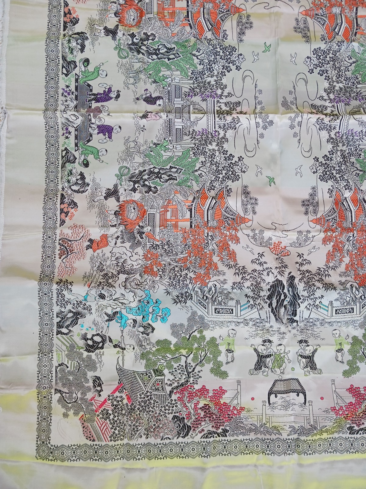 Vtg Large Chinese Embroidered Silk Brocade Wall Hanging Tablecloth Piano Cover