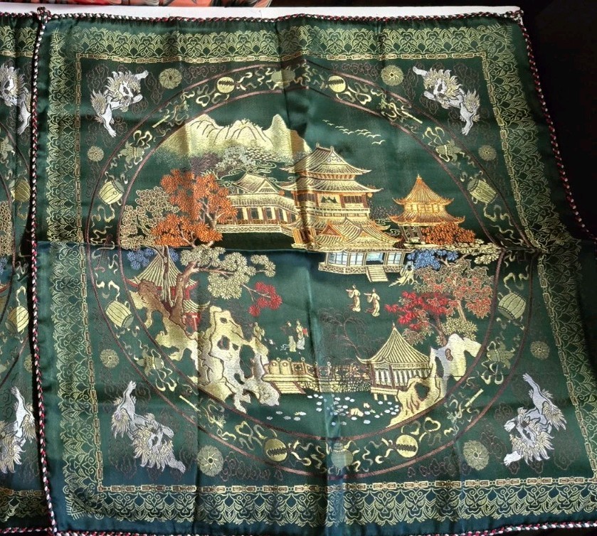 SET OF 2 Vintage Chinese Silk Brocade Pillow Covers – Vert GREEN Landscape 21″