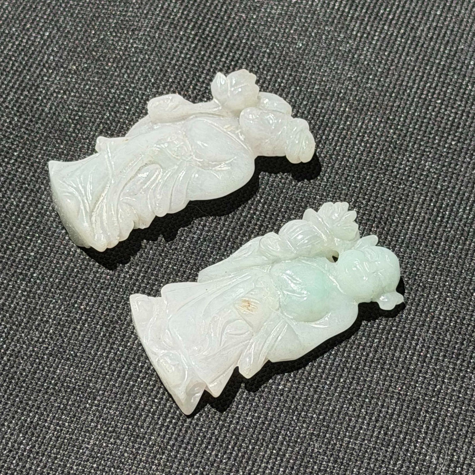 Vtg Chinese Jadeite Scholar Figures Carved Pendant Pair (AHB)
