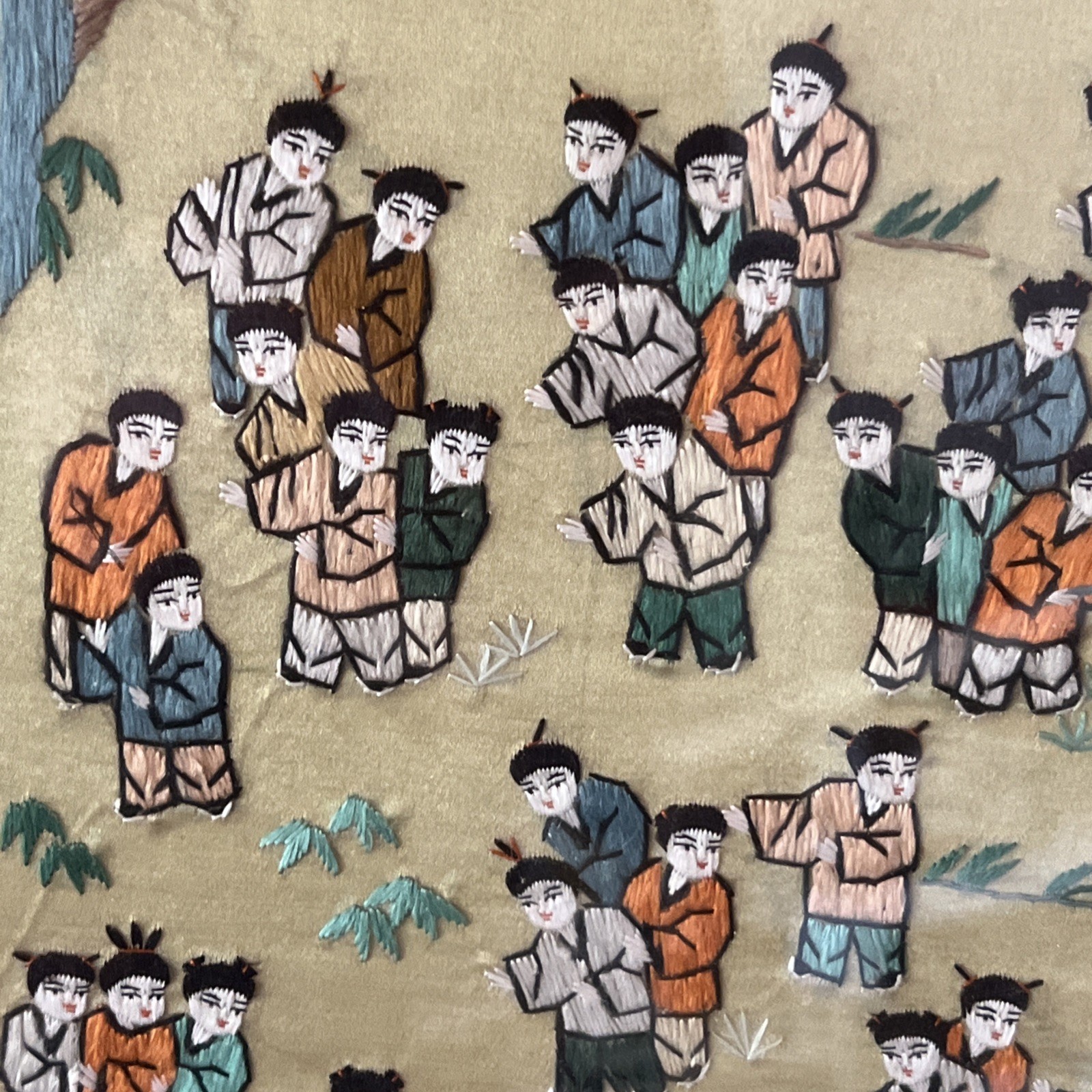 Chinese 100%Hand embroidered Peking Embroidery Art: Party painting screen