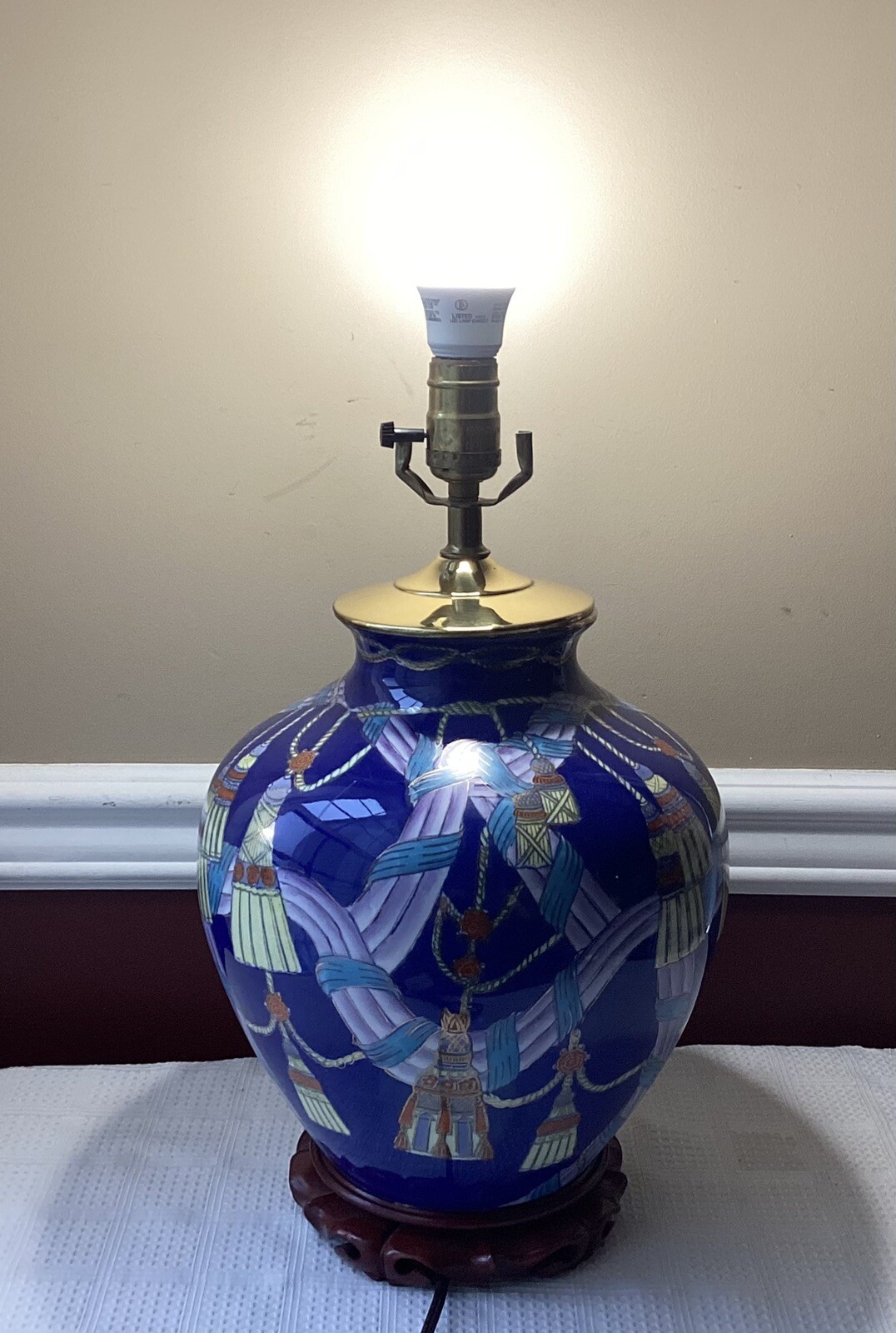 VTG Chinese Cobalt Blue Porcelain Vase Lamp Hand Painted Tassels Ribbons, 16.75”