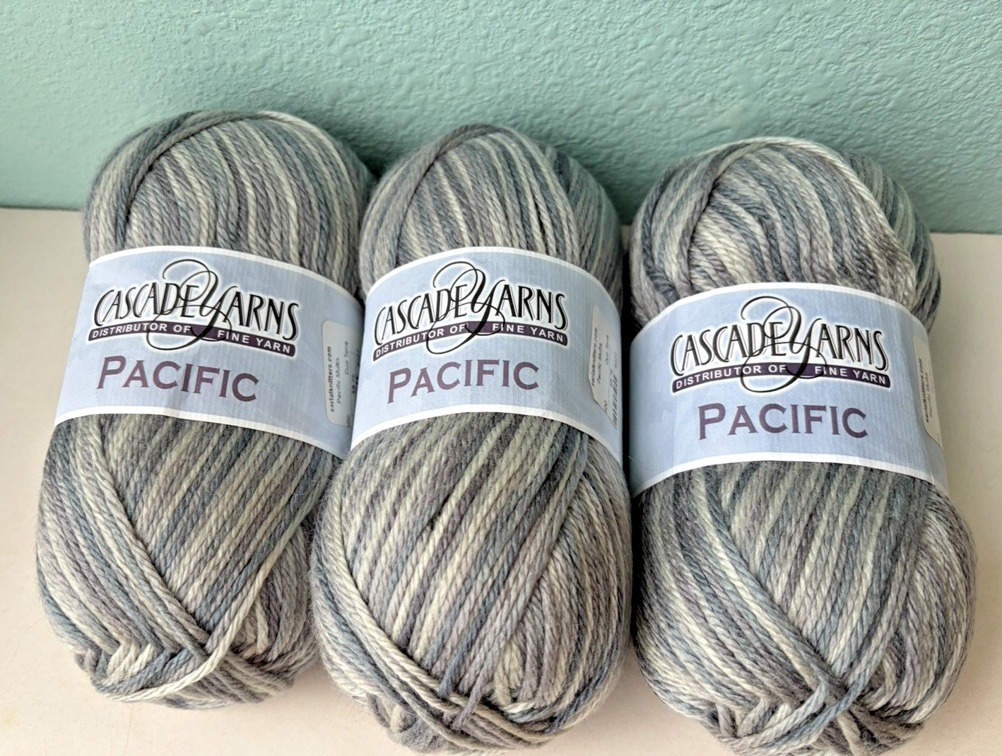 3 – Cascade PACIFIC MULTIS – #500 DUO TONE – SW Merino Wool / Acrylic 213 yds