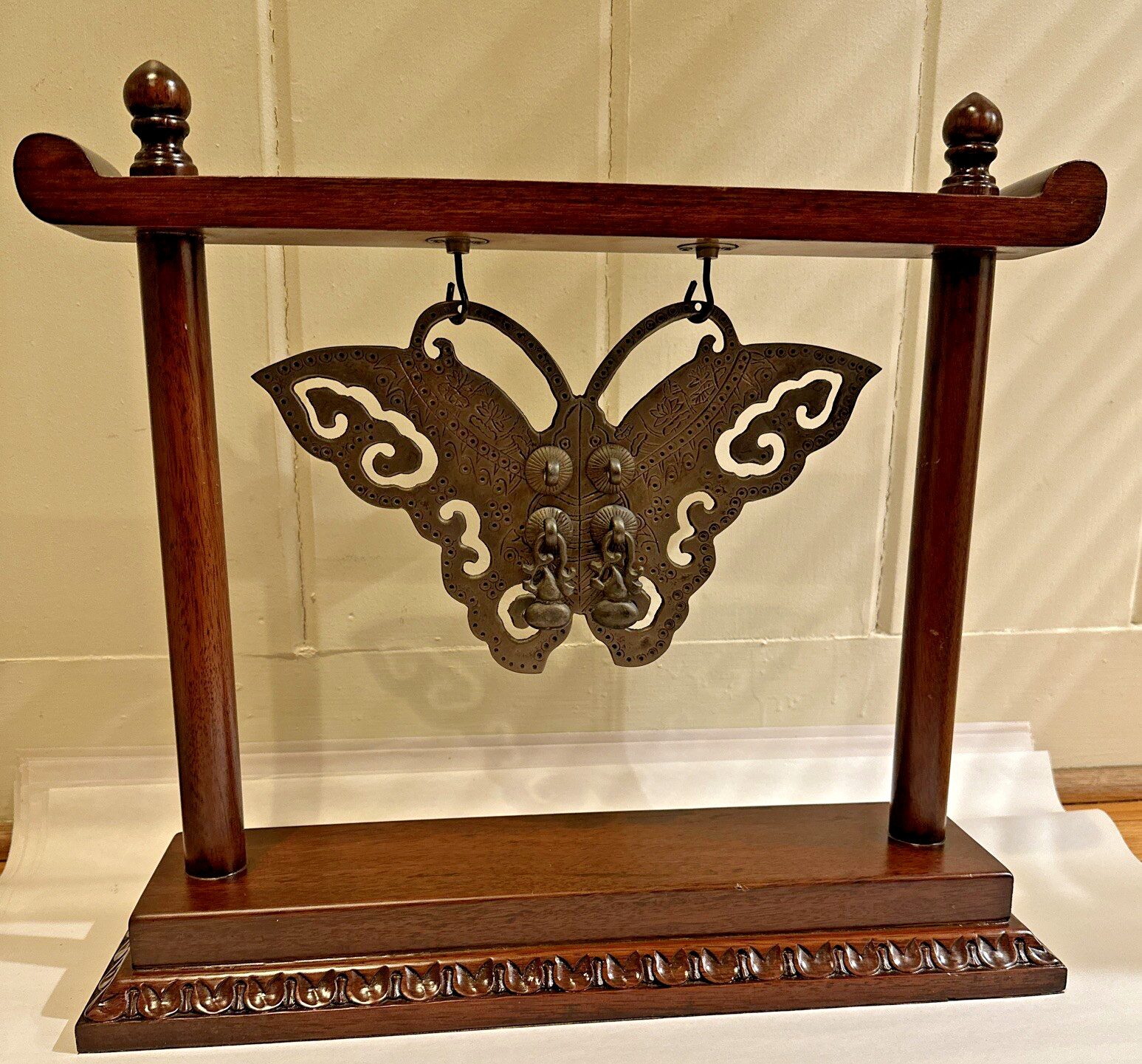 Vintage 2002 Bombay Company Wood & Brass Butterfly Gong Asian Decor -heavy