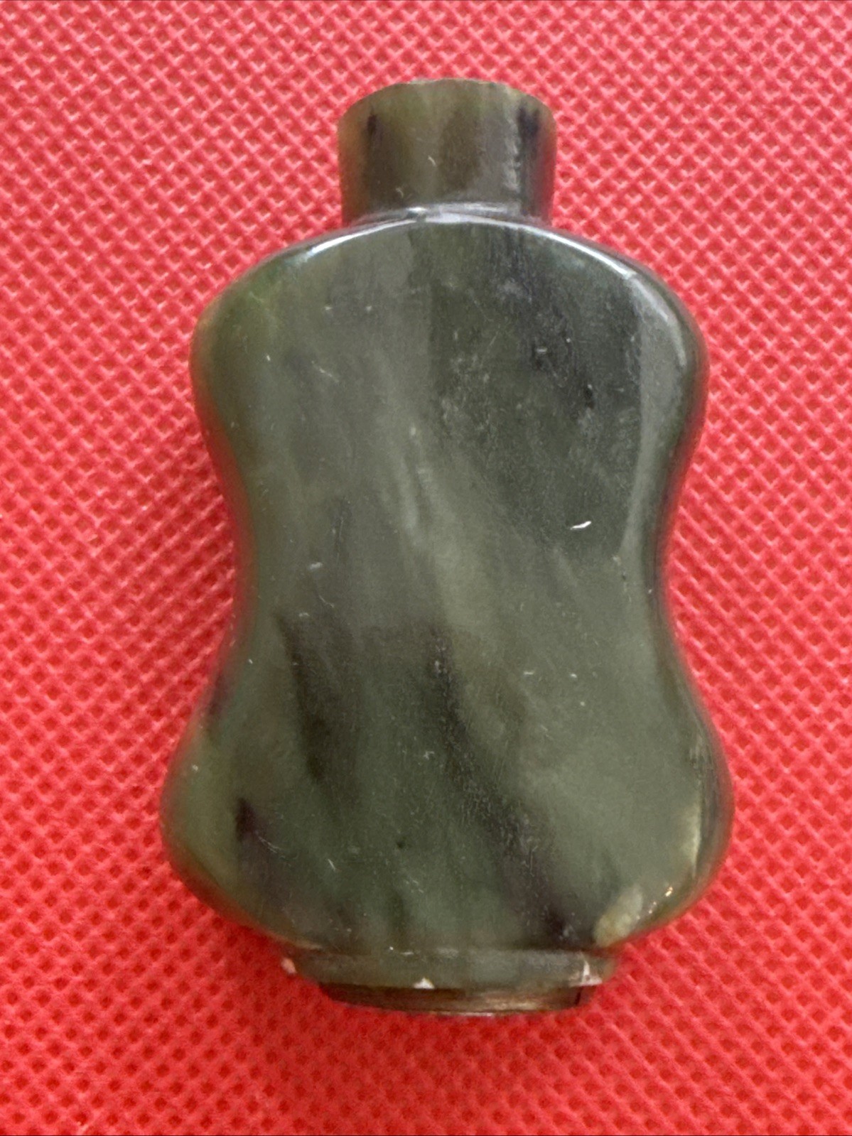 Vintage Landscape Nephrite Jade Snuff Bottle- Missing Cap