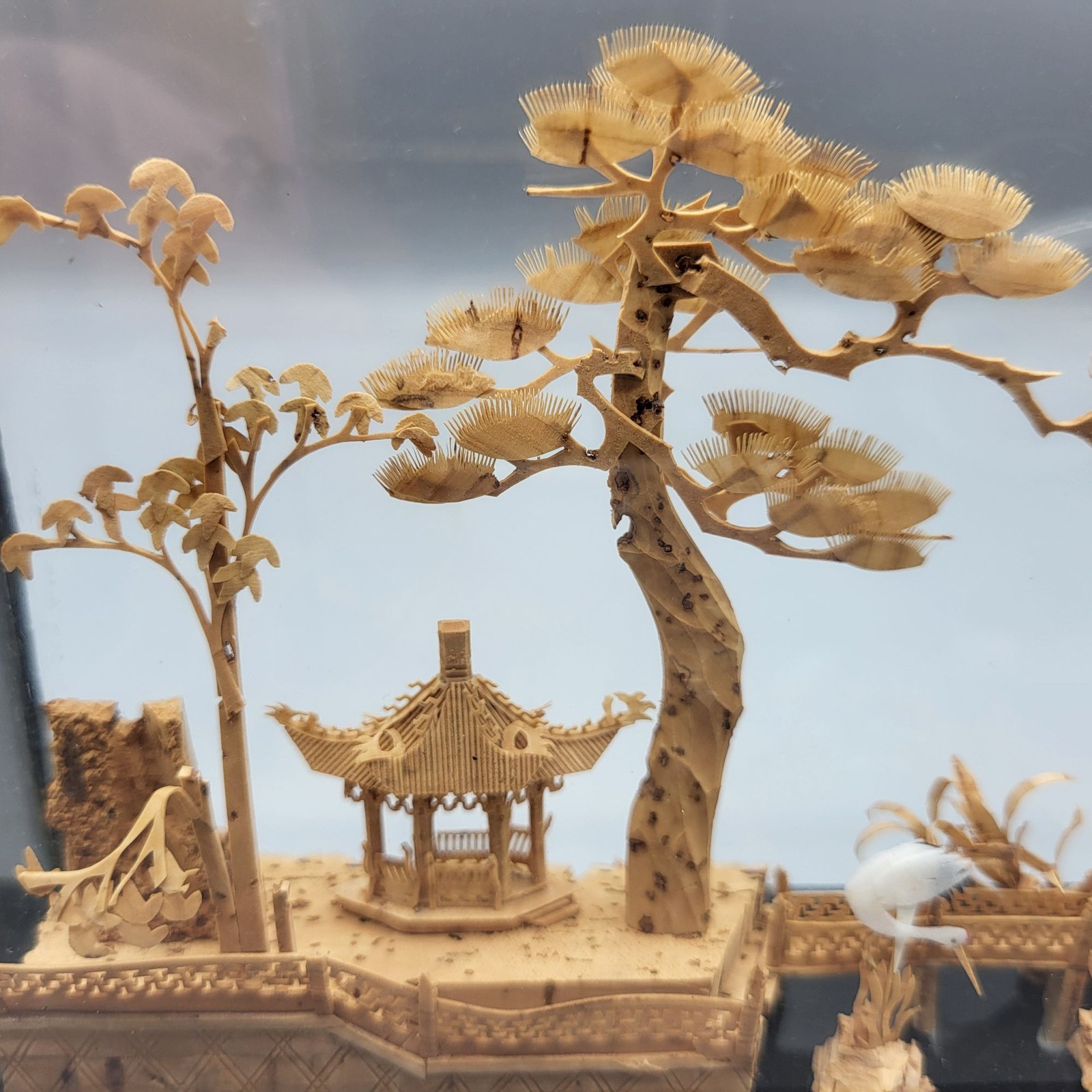 Vtg Chinese Hand Carved Cork Diorama Cranes Black Lacquer Art Stand 5″ x 7.75″