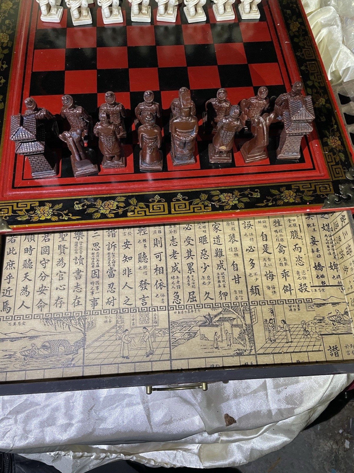 Ancient Chinese Themed Chessboard with Drawers In Great Condition See Photos