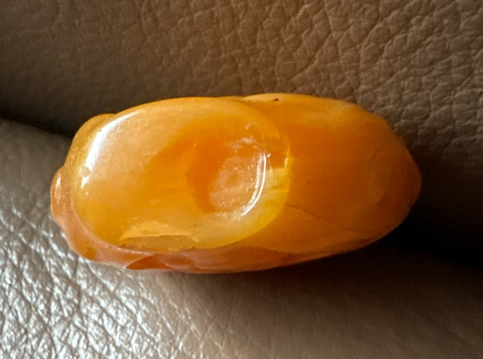 Vintage Carved Agate Snuff Bottle Pendant