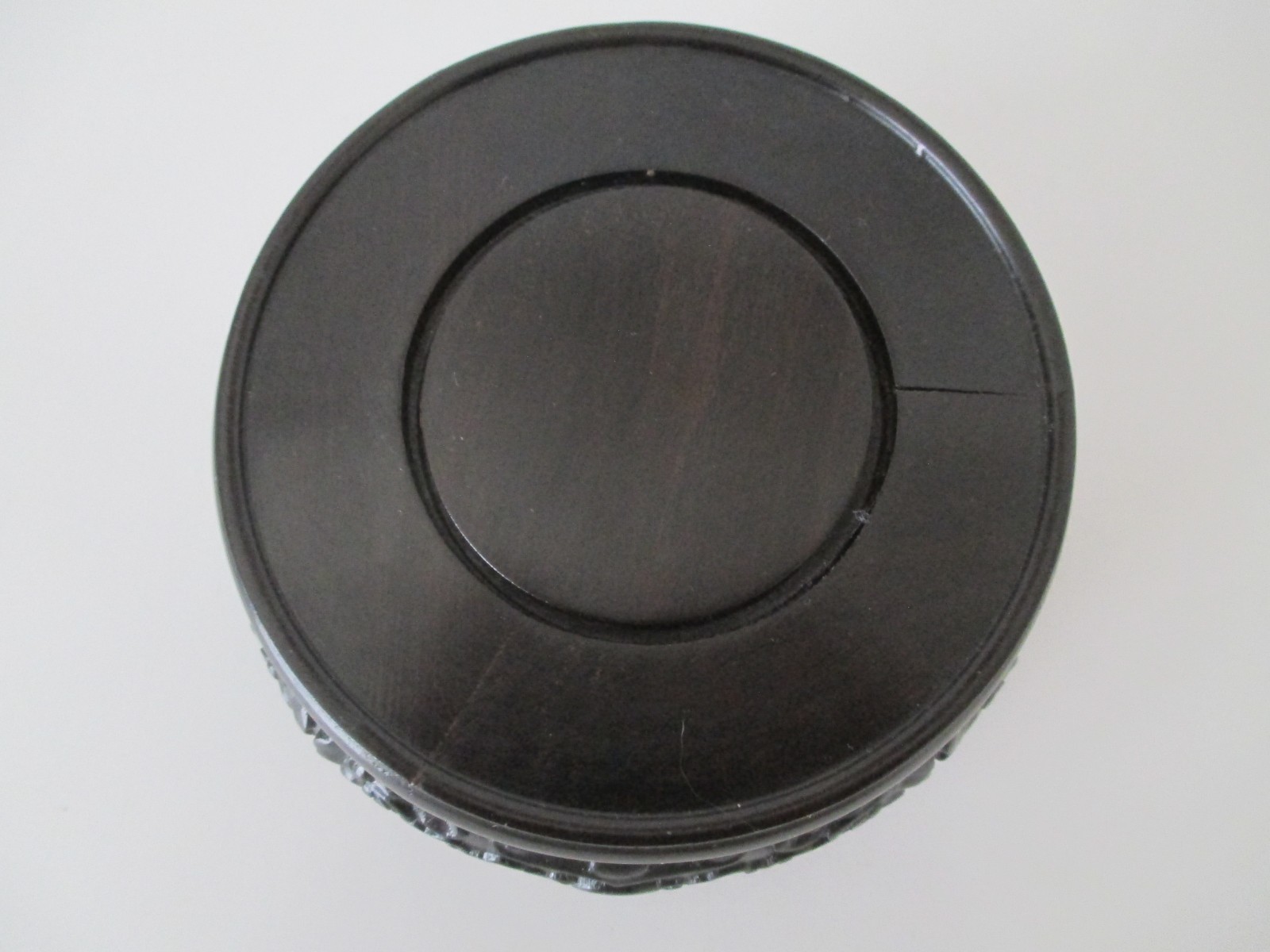 Chinese Footed Black Ornate 4″x2″ Round Resin Stand for 3.25″ Dia Base Vtg AZB