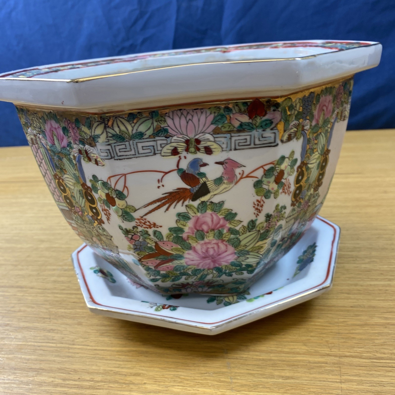 Vtg. Chinese Famille Rose Porcelain Planter & Underplate 7 1/2” Tall x 10 1/2”
