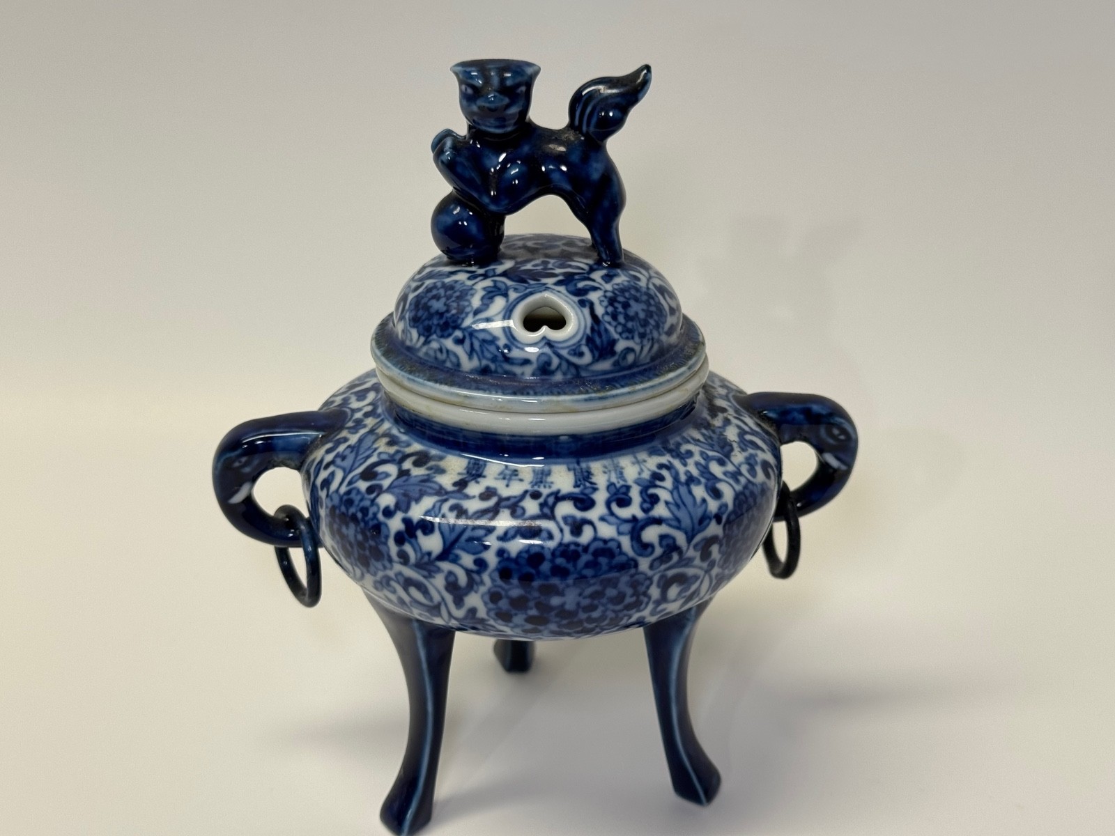 Vintage Chinese Blue & White Porcelain Censer Hand Painted Floral 6 ½” High