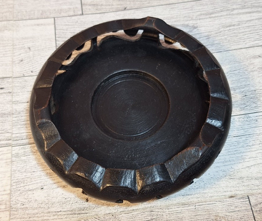 Vintage Chinese Carved Wood Vase Stand, 4.5″ Wide Base 1 1/2″ Tall