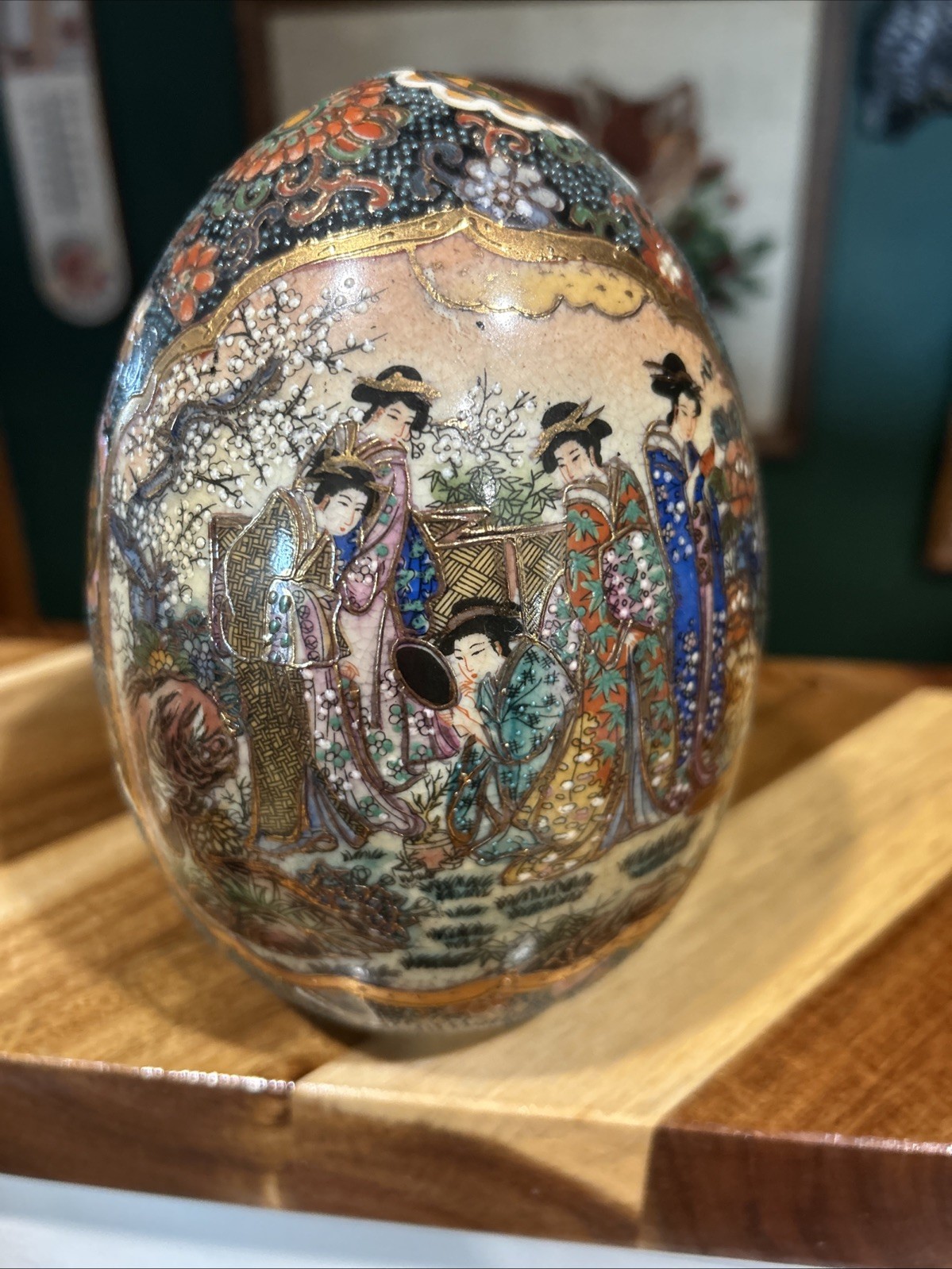 Vintage Satsuma Moriage Gilded Egg Hand Painted Porcelain Geishas in GardenJapan