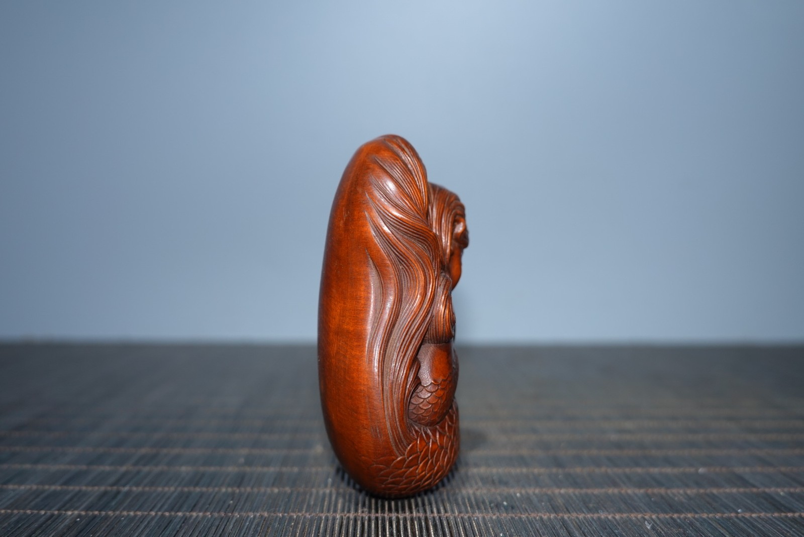 3.1″ Collect China Box-wood Carving Mermaid Pocket Figurine Handheld Statue