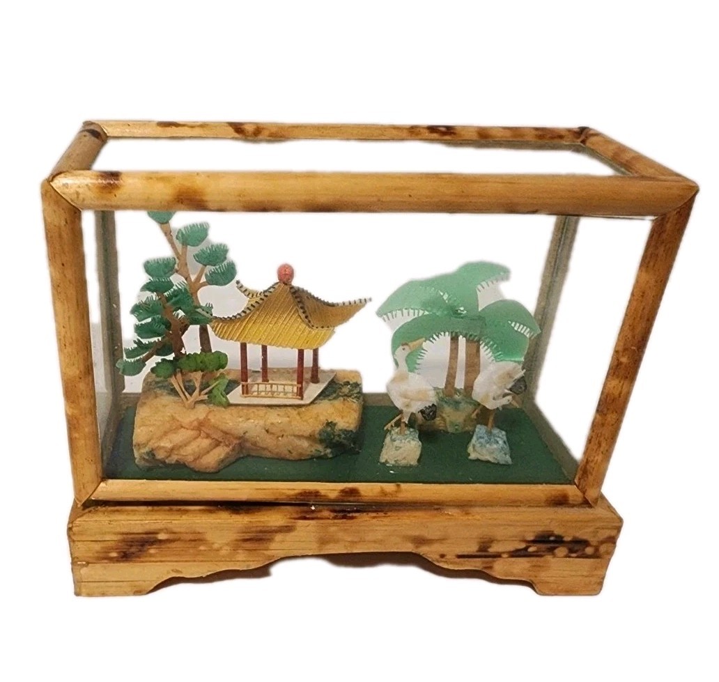 Vintage Oriental Asian Art Diorama 4”x3.5” Bamboo Glass Case Pagoda Trees Cranes