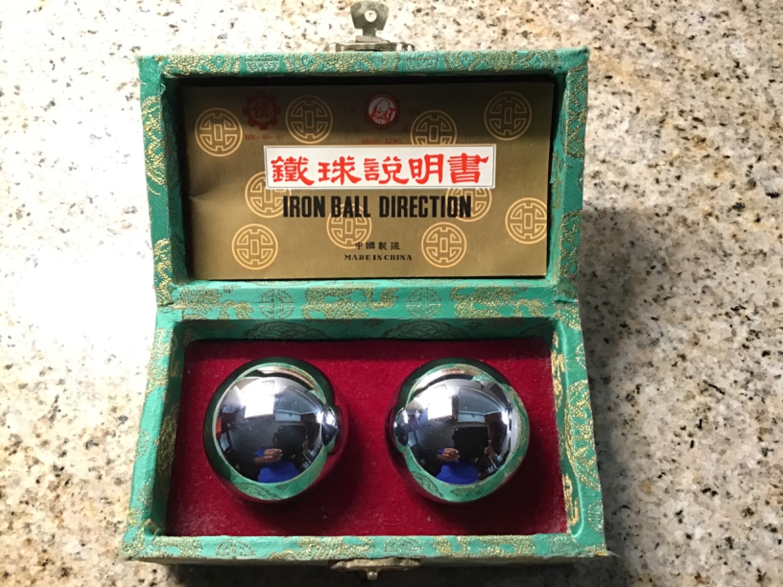 VINTAGE 1985 SHOU XING CHINEESE MUSICAL IRON BALLS W/BOX and BOOKLET