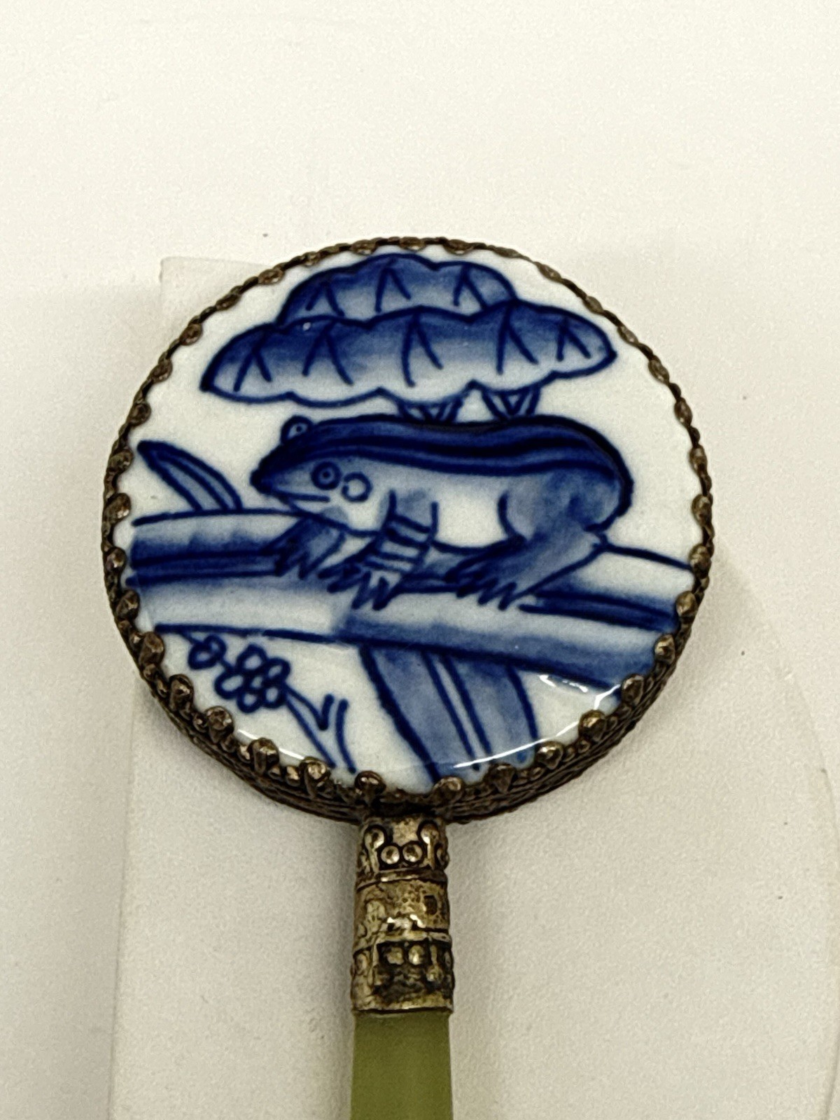 Vintage Chinese Hand mirror Blue White Porcelain Frog 5 1/4” Vanity Item