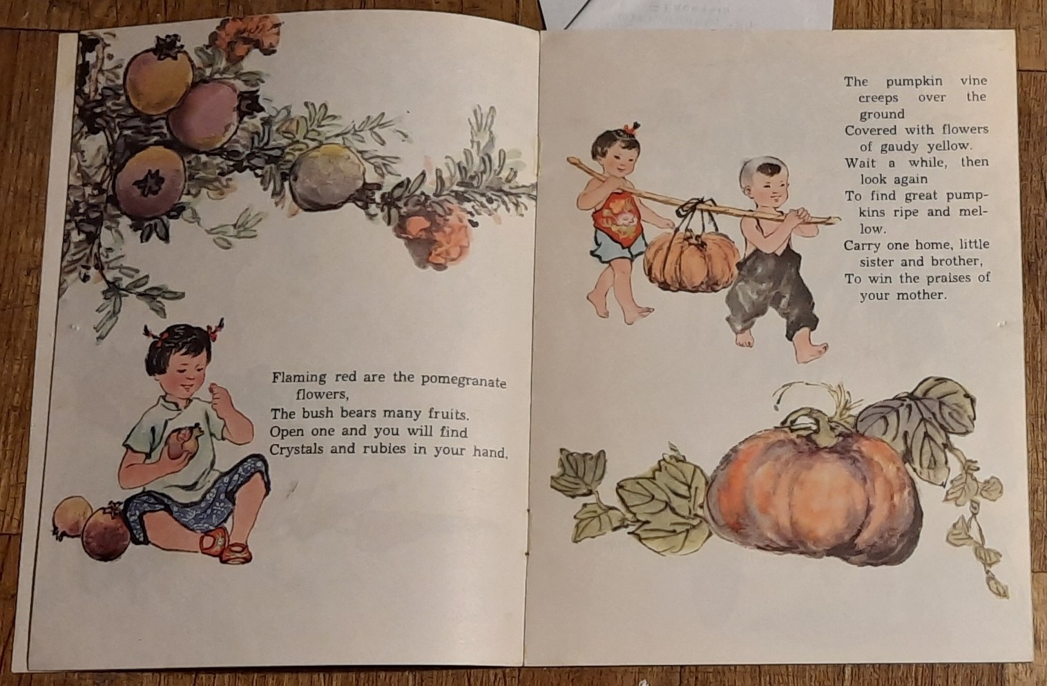 Chinese Painting English China book Fairy Tale Kid 1965 Fun Garden Vegetable Old