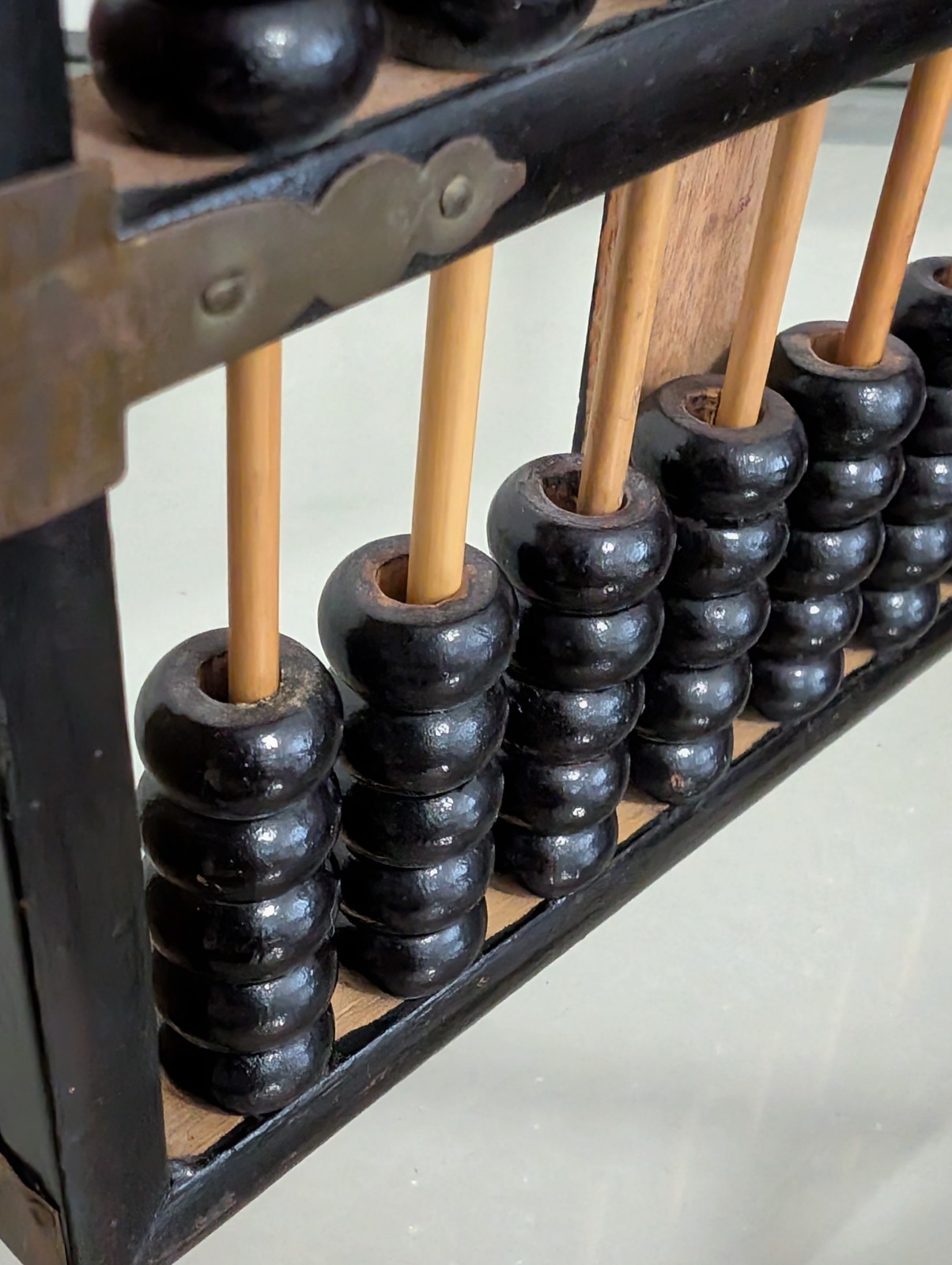 Vintage Chinese Lotus Flower Brand Wood Wooden Abacus Brass Accents 12 Rows