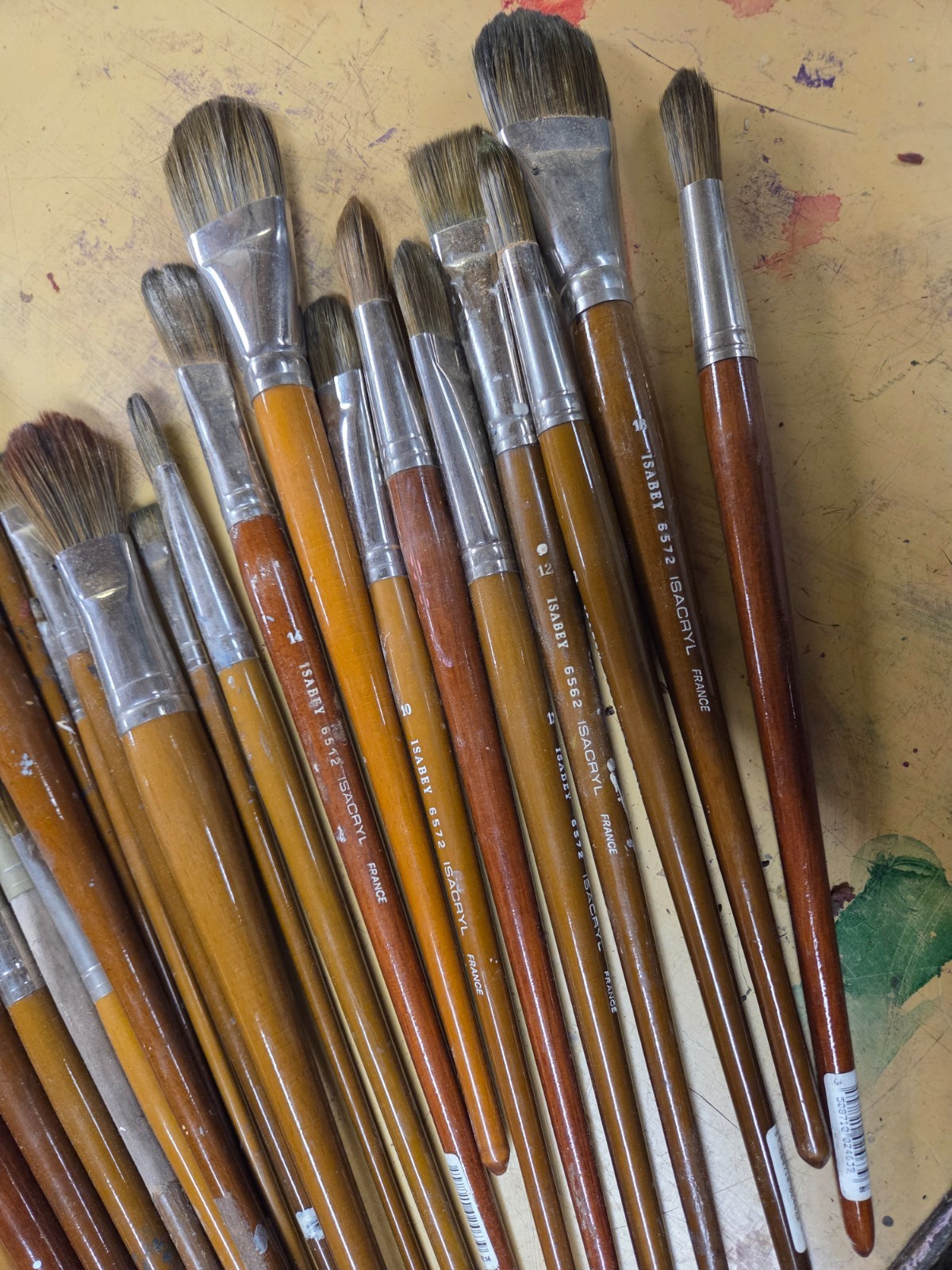 Isabey Acrylic brushes 29