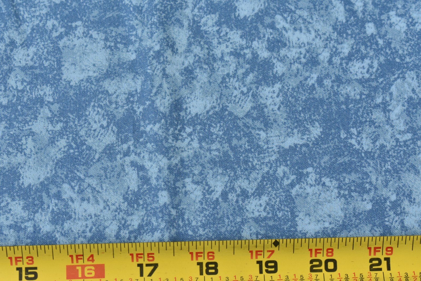 By 1/2 Yd, Marbled Blue Quilt Cotton, In the Beginning/Sharon Evans Yenter,P4578