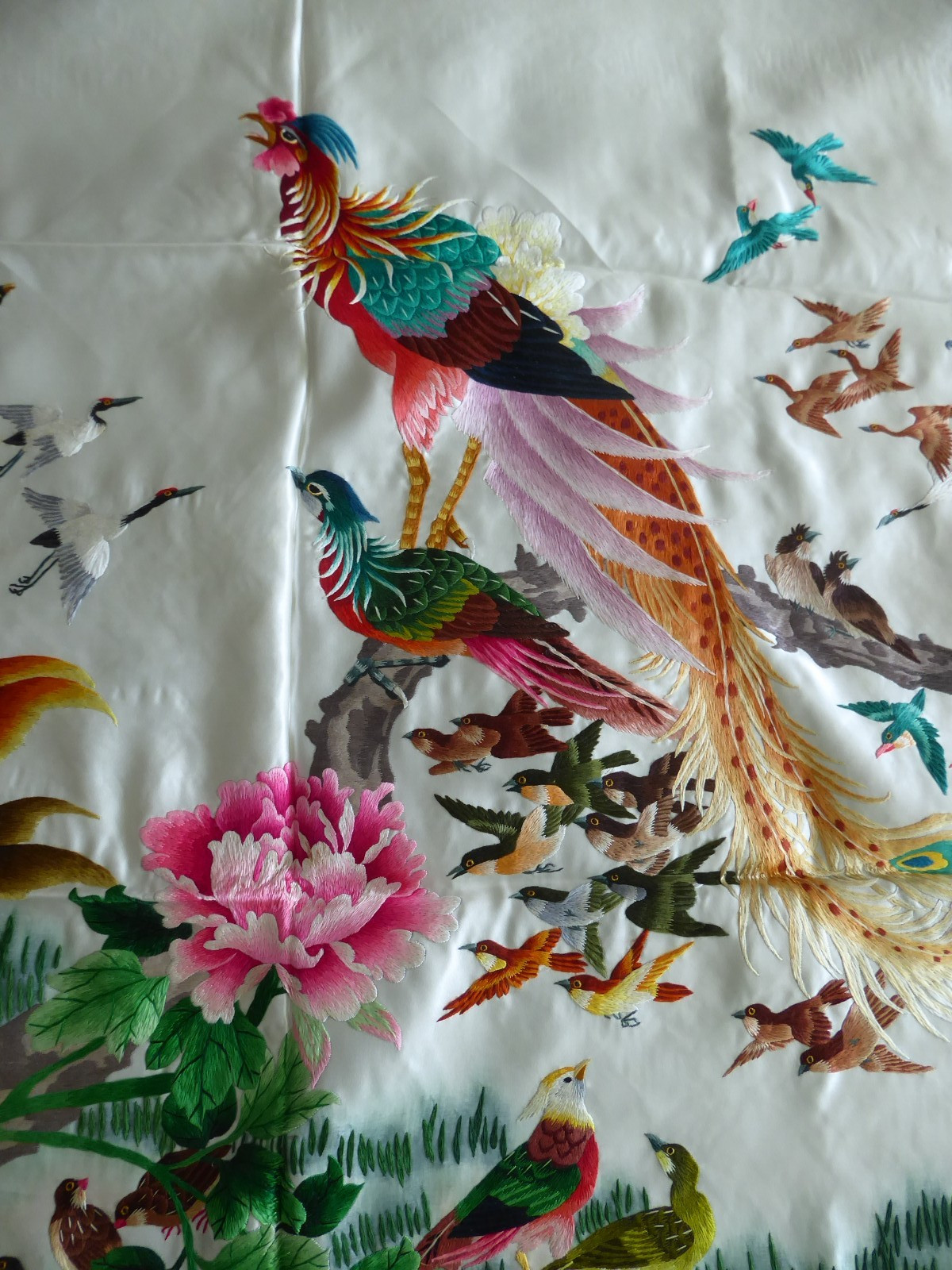 Vintage Chinese Embroidered Silk 100 Birds & Phoenix Lge Panel Bed Cover 29″x60″