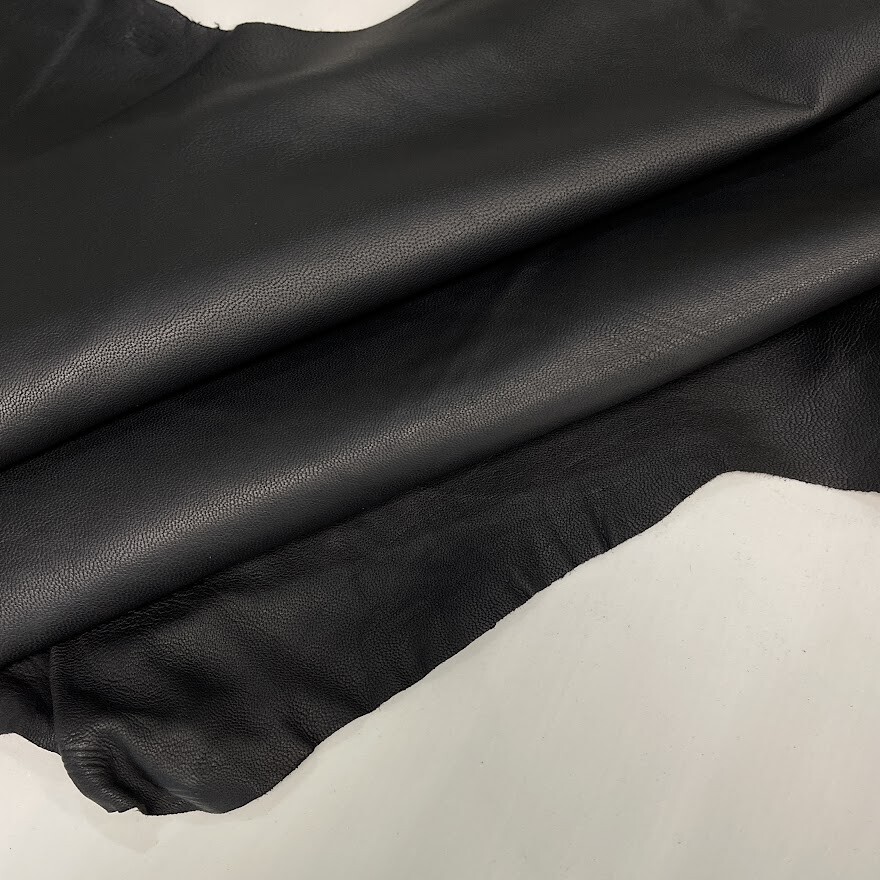 Avetco Premium Goatskin Nappa Soft Leather Hide Black 2 oz Thickness
