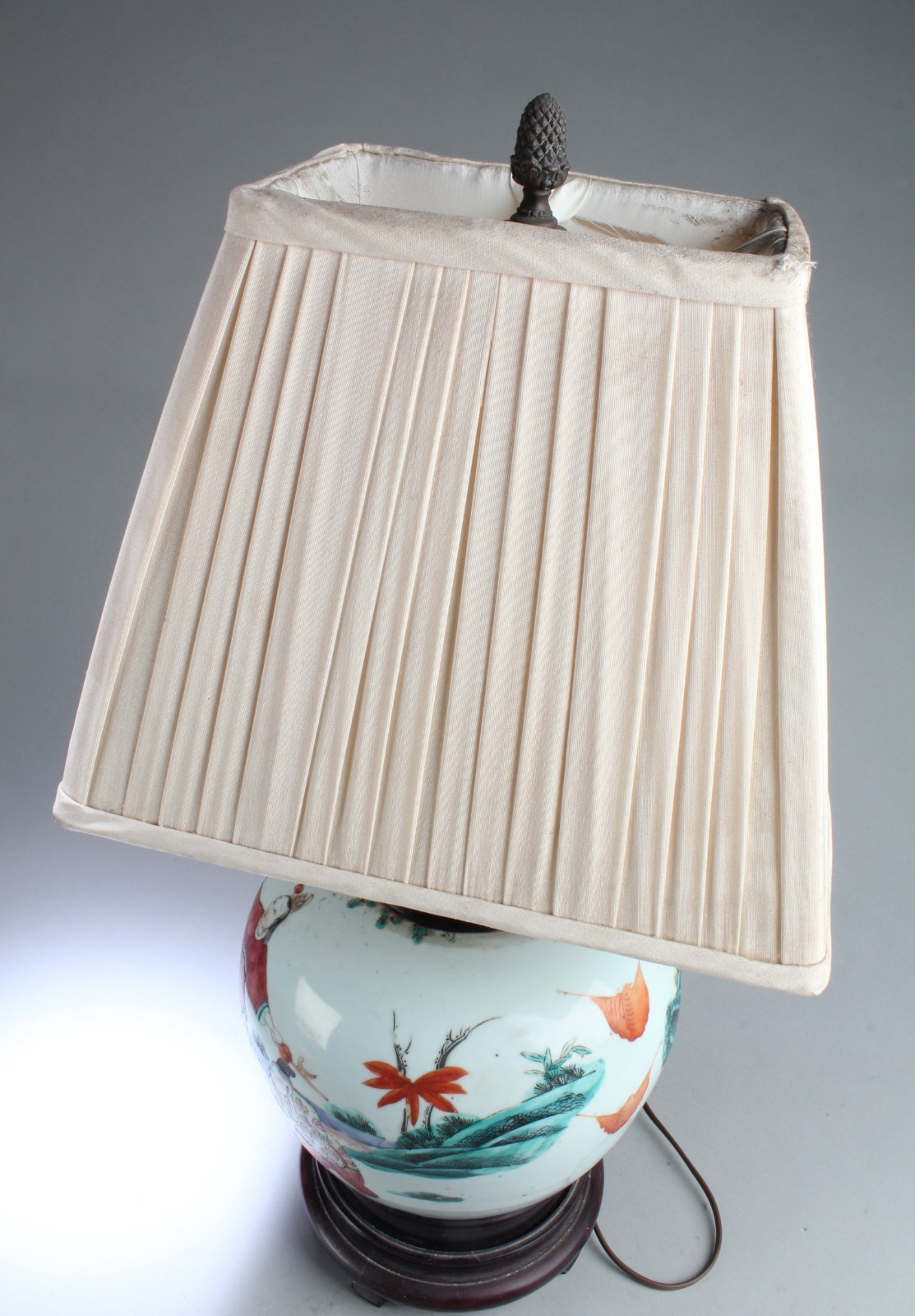 Chinese Porcelain Lamp with shade. Comes fitted with a wood stand