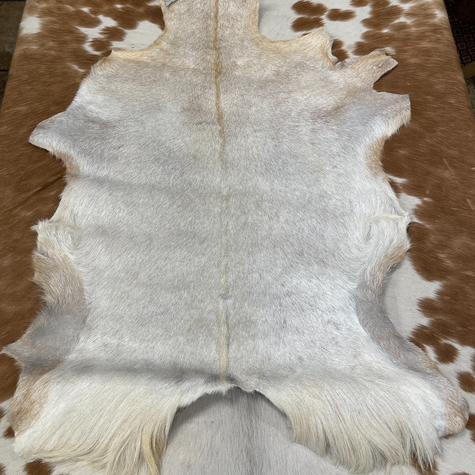 Avetco Real Goatskin Rug Exotic Tone #46 – Size 34-36″ x 20-22″