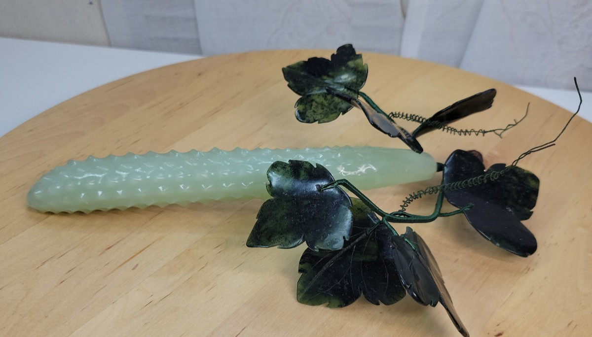 VTG Rare Chinese Green Jade Prickly Cucumber and Leaves 9.5″