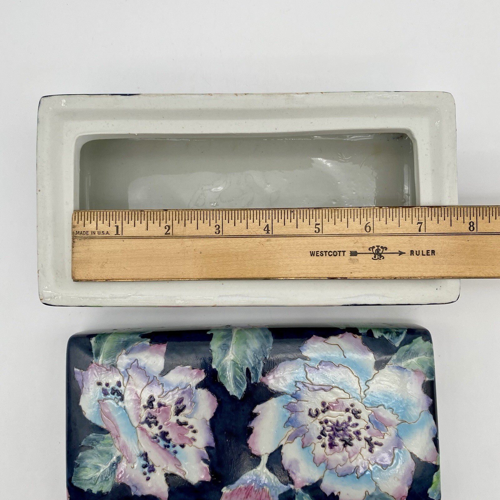 Vintage Ceramic Toyo HFP Macau Hand Painted Flowers Trinket Storage Box