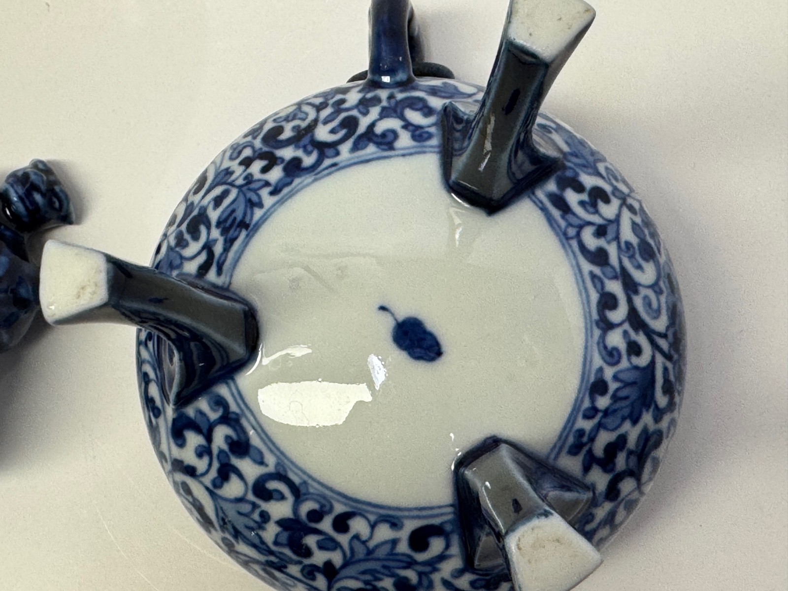 Vintage Chinese Blue & White Porcelain Censer Hand Painted Floral 6 ½” High