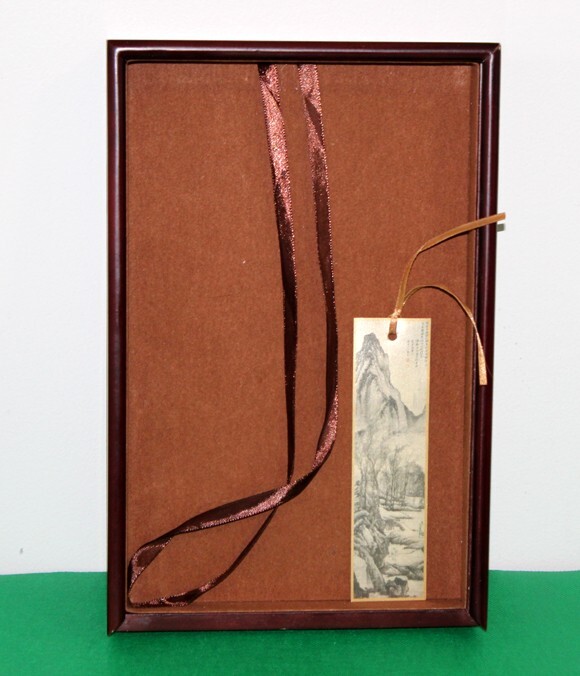 Confucius Analects Silk Pages Book in Chinese & English in Wooden Engraved Box
